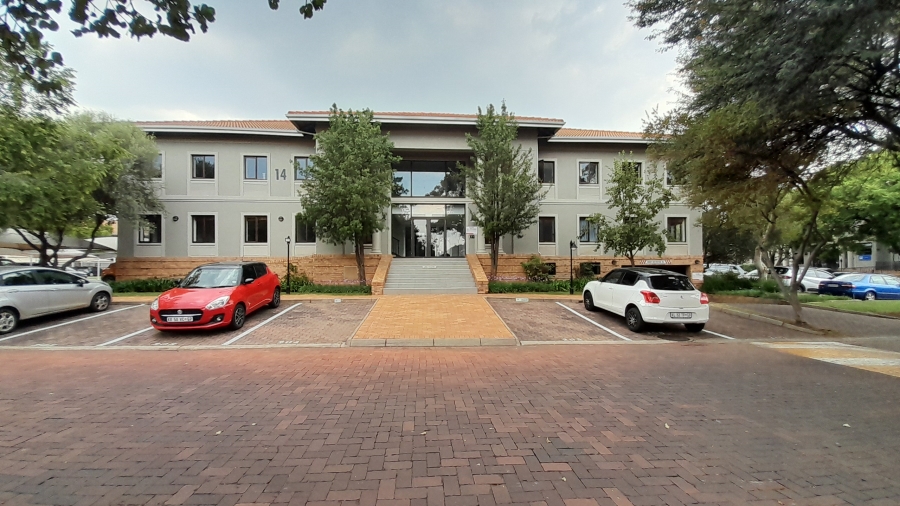 To Let commercial Property for Rent in Vorna Valley Gauteng