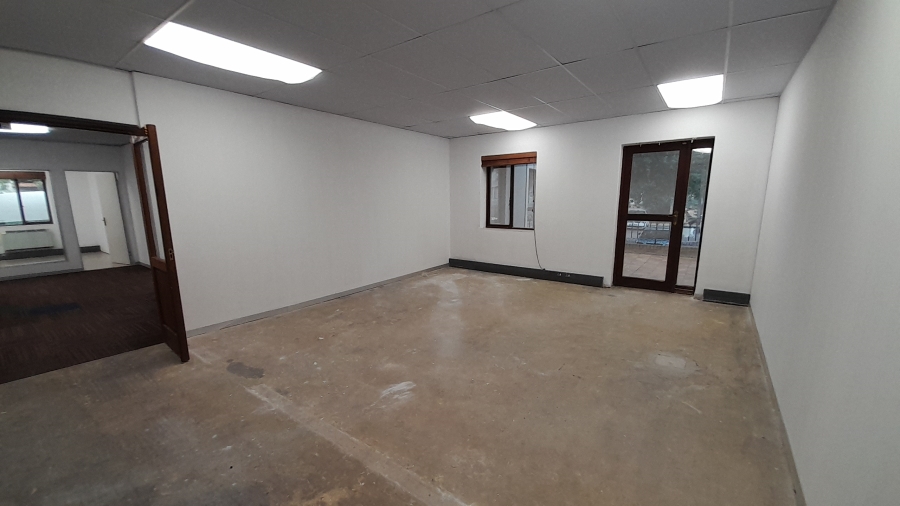 To Let commercial Property for Rent in Vorna Valley Gauteng