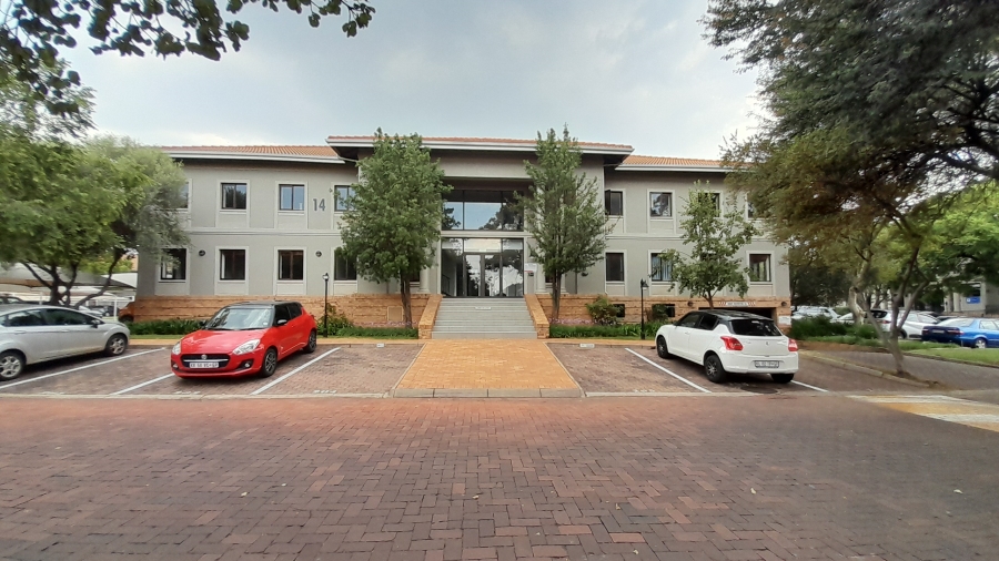 To Let commercial Property for Rent in Vorna Valley Gauteng