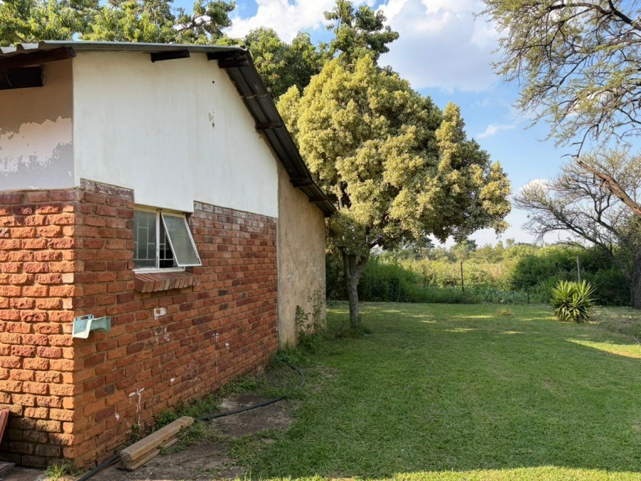 Commercial Property for Sale in Strydfontein A H Gauteng