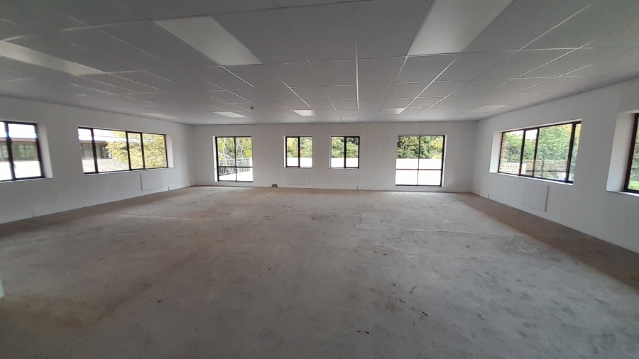 To Let commercial Property for Rent in Vorna Valley Gauteng