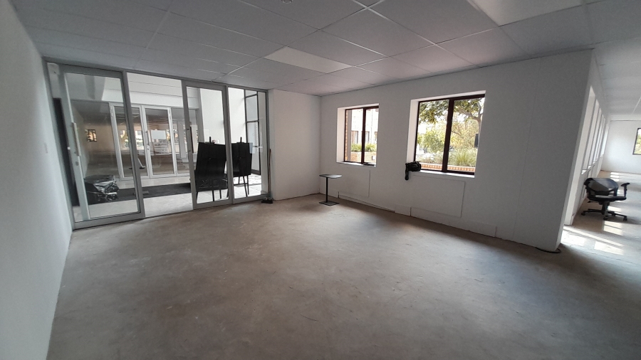 To Let commercial Property for Rent in Vorna Valley Gauteng