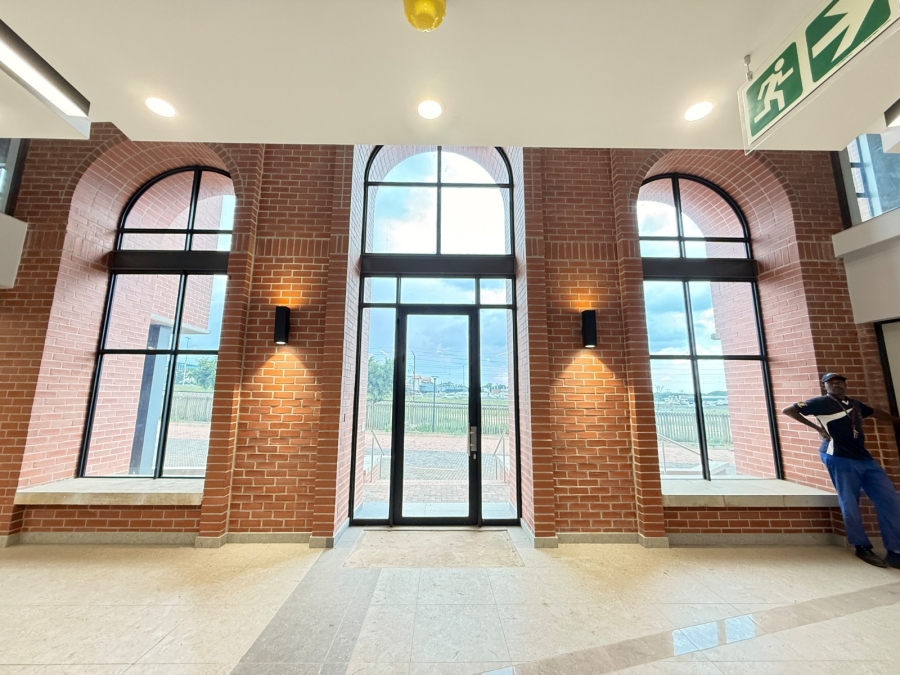 To Let commercial Property for Rent in Louwlardia Gauteng