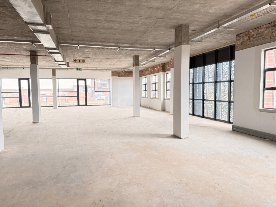 To Let commercial Property for Rent in Louwlardia Gauteng