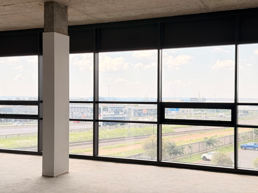 To Let commercial Property for Rent in Louwlardia Gauteng