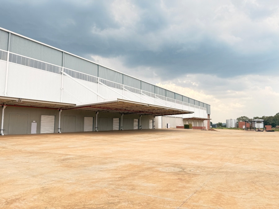 To Let commercial Property for Rent in Louwlardia Gauteng