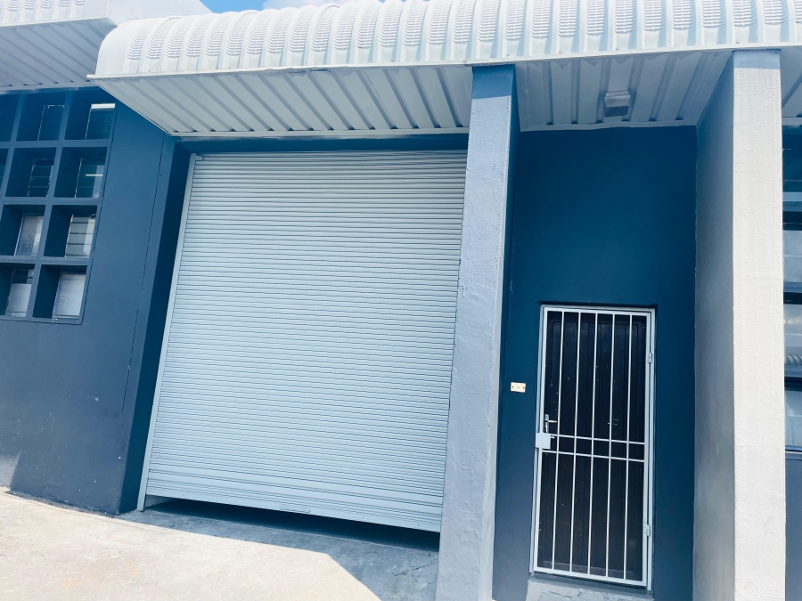To Let commercial Property for Rent in Gallagher Estate Gauteng
