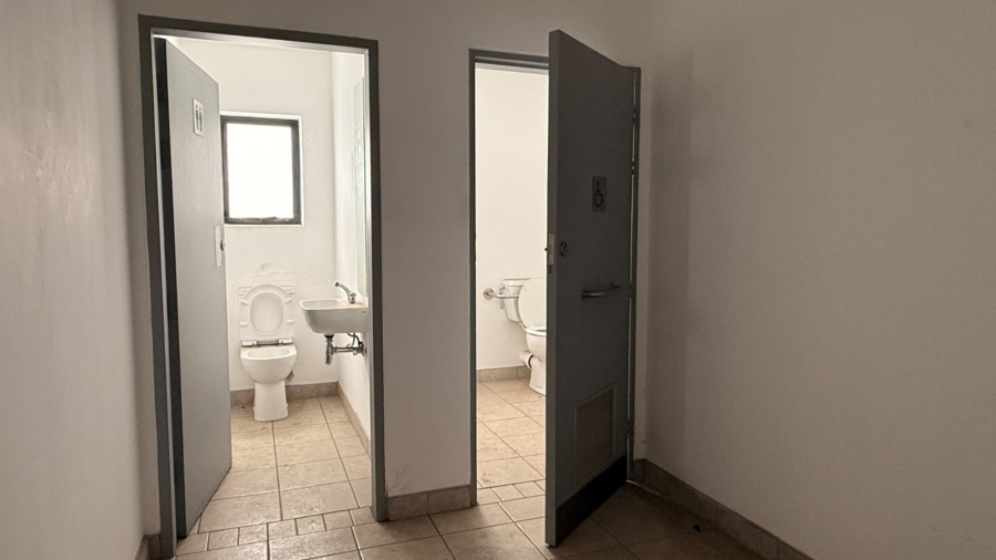 To Let commercial Property for Rent in Sterkfontein A H Gauteng