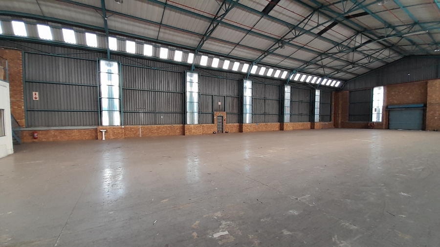 To Let Commercial Property for Rent in Randjespark Gauteng