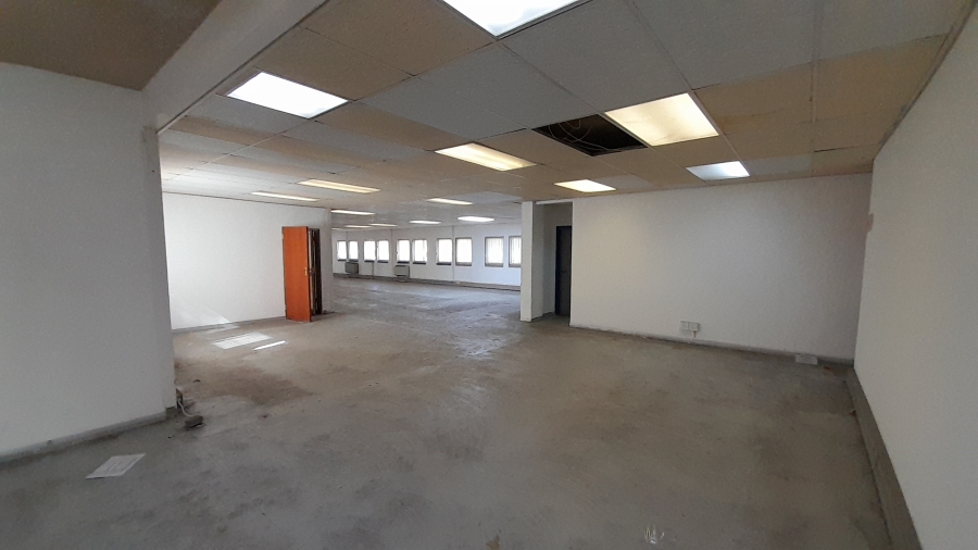To Let Commercial Property for Rent in Randjespark Gauteng