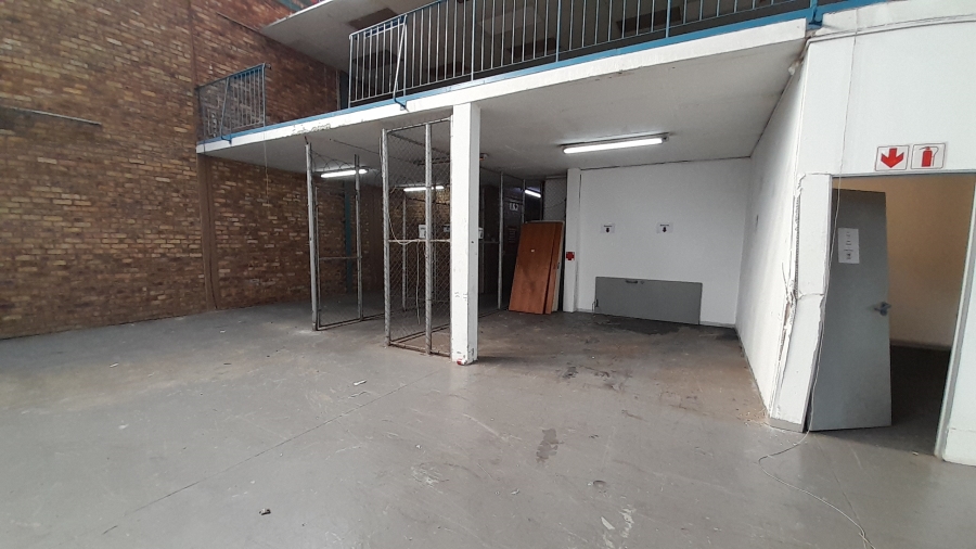 To Let Commercial Property for Rent in Randjespark Gauteng