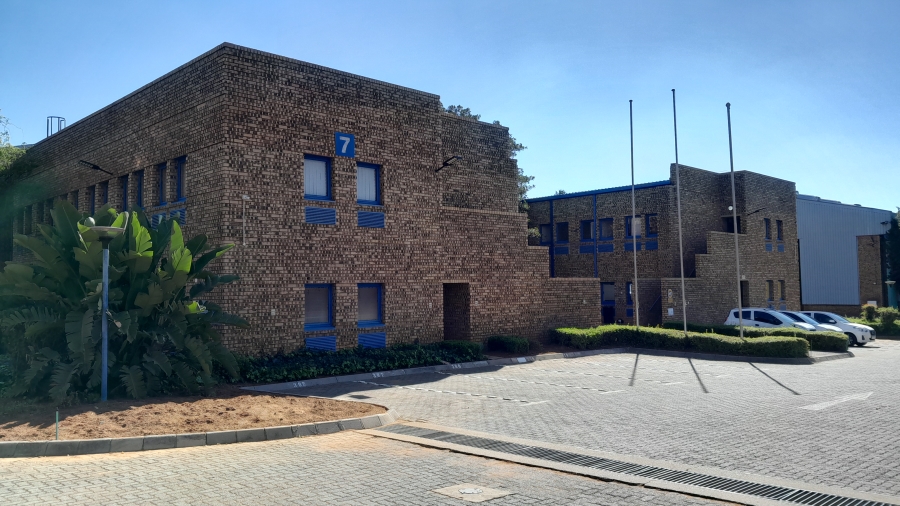 To Let Commercial Property for Rent in Randjespark Gauteng