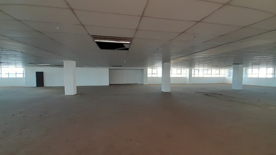 To Let commercial Property for Rent in Halfway House Estates Gauteng