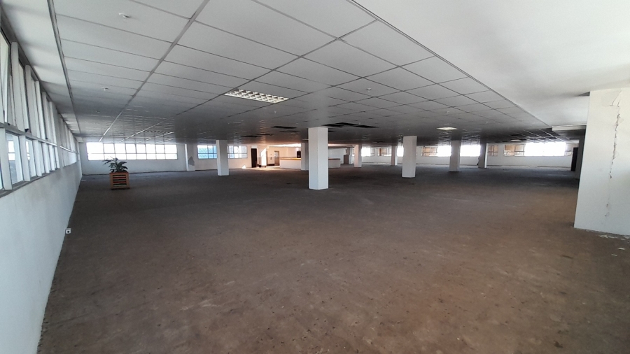 To Let commercial Property for Rent in Halfway House Estates Gauteng