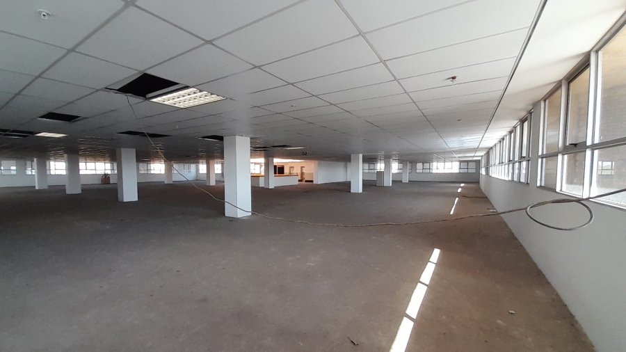 To Let commercial Property for Rent in Halfway House Estates Gauteng