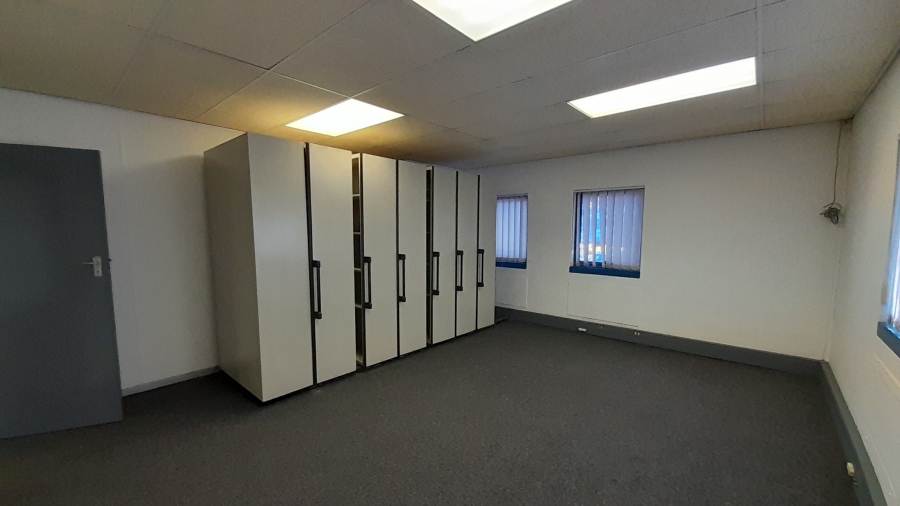 To Let Commercial Property for Rent in Randjespark Gauteng