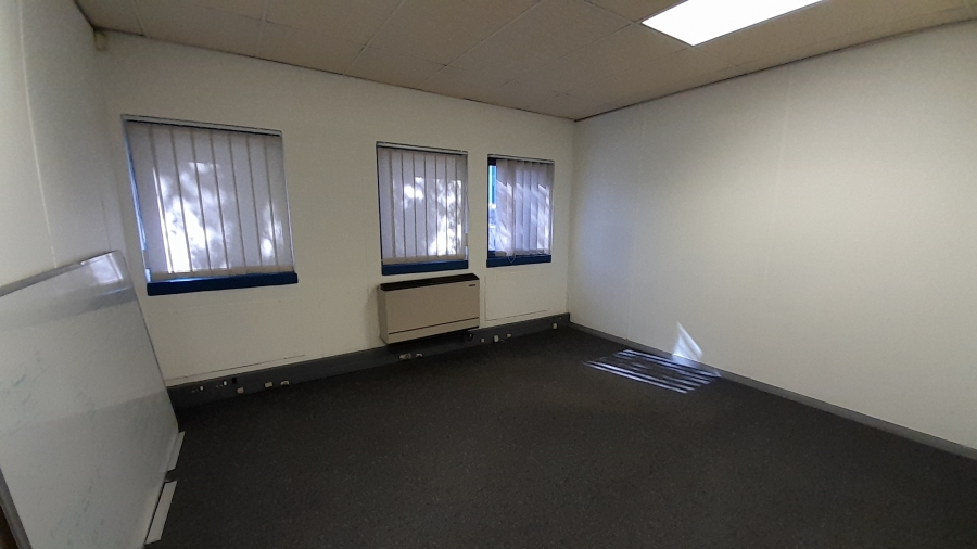 To Let Commercial Property for Rent in Randjespark Gauteng