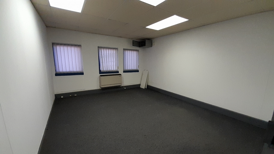 To Let Commercial Property for Rent in Randjespark Gauteng