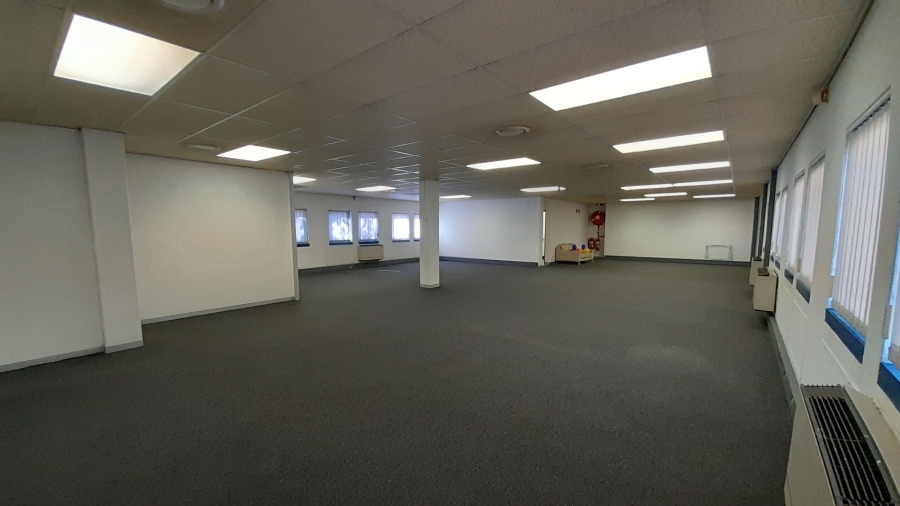 To Let Commercial Property for Rent in Randjespark Gauteng