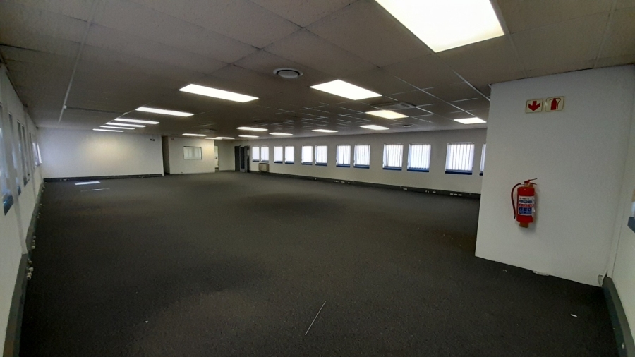 To Let Commercial Property for Rent in Randjespark Gauteng
