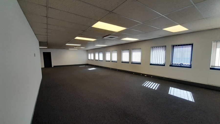 To Let Commercial Property for Rent in Randjespark Gauteng