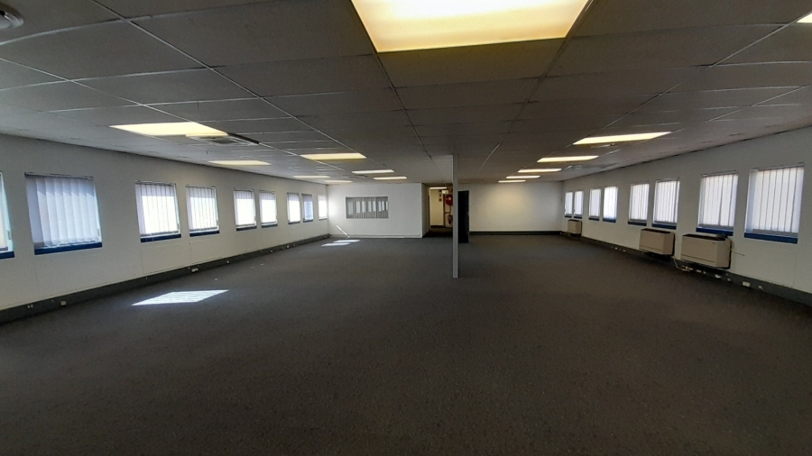 To Let Commercial Property for Rent in Randjespark Gauteng