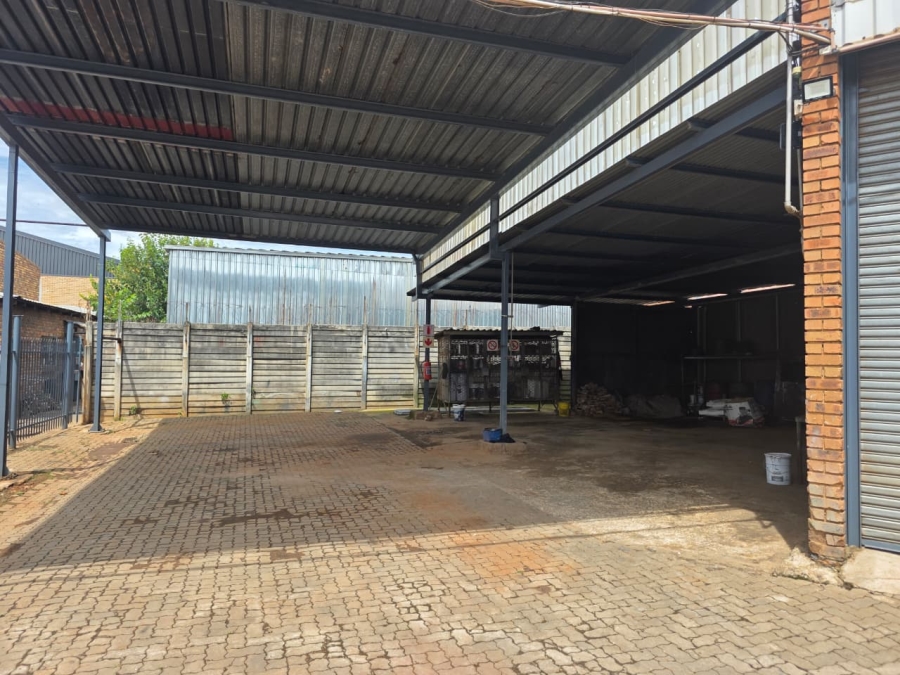 To Let commercial Property for Rent in Sunderland Ridge Gauteng