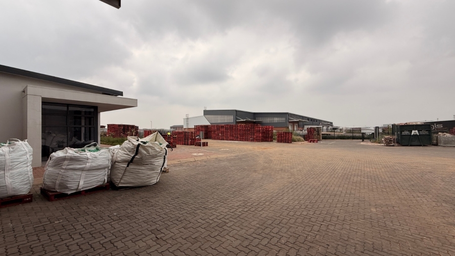 To Let commercial Property for Rent in Witfontein Gauteng