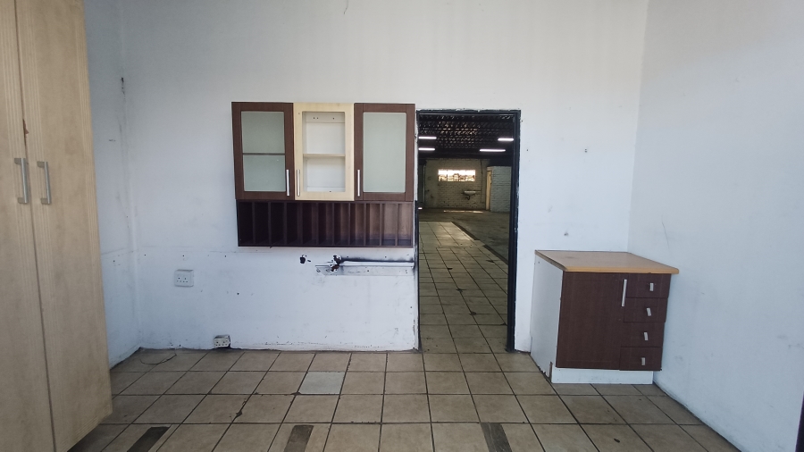 To Let commercial Property for Rent in Meydustria Gauteng