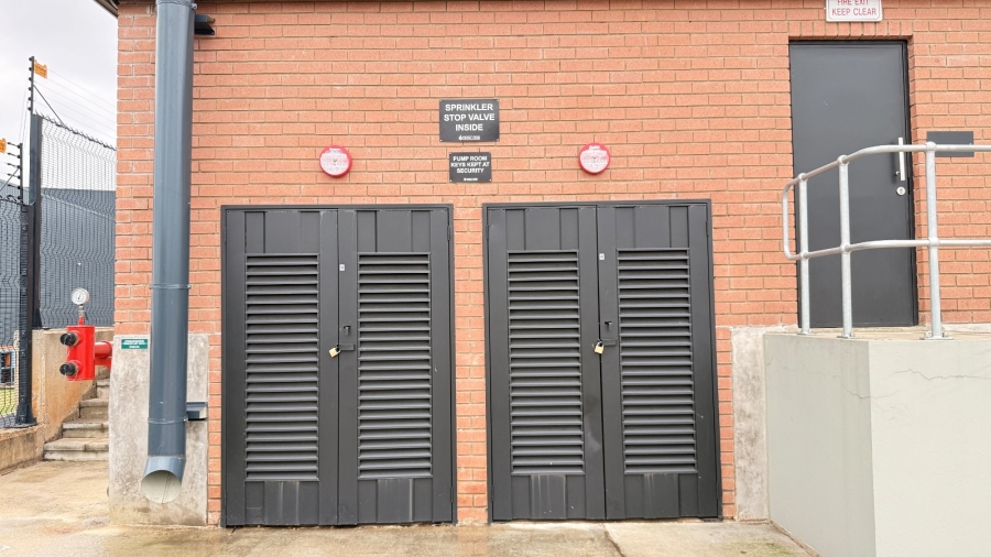 To Let commercial Property for Rent in Kosmosdal Gauteng