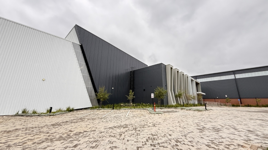 To Let commercial Property for Rent in Kosmosdal Gauteng