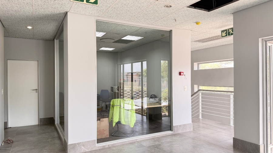 To Let commercial Property for Rent in Kosmosdal Gauteng