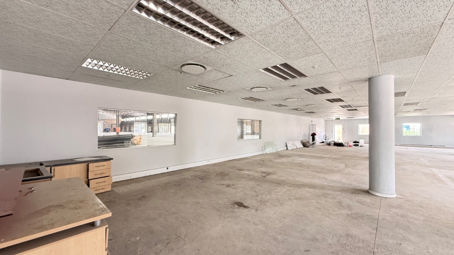 To Let commercial Property for Rent in Kosmosdal Gauteng