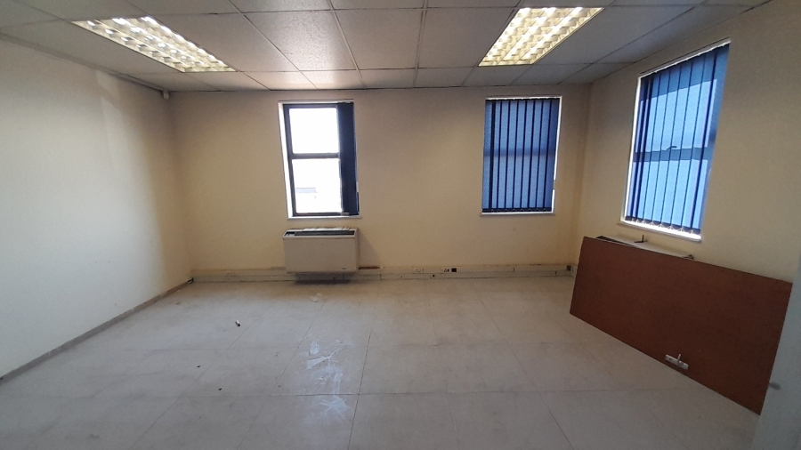 Commercial Property for Sale in Randjespark Gauteng