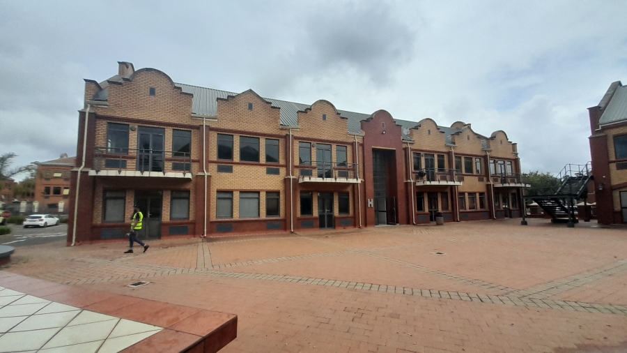 0 Bedroom Property for Sale in Faerie Glen Gauteng