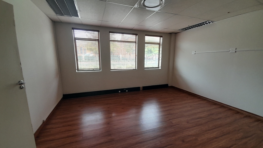 0 Bedroom Property for Sale in Faerie Glen Gauteng