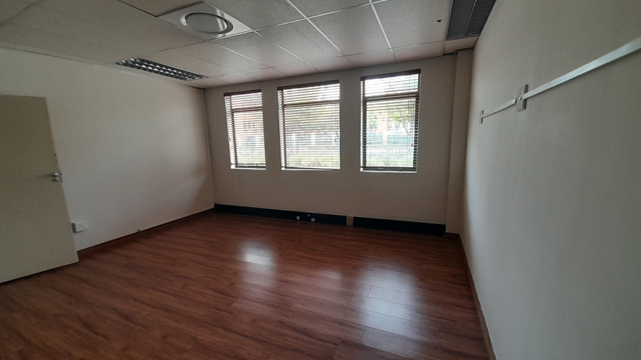 0 Bedroom Property for Sale in Faerie Glen Gauteng