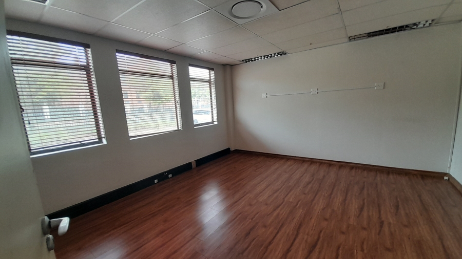 0 Bedroom Property for Sale in Faerie Glen Gauteng