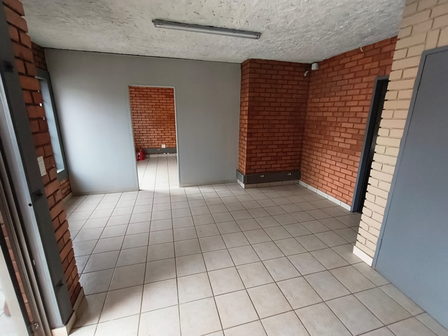 To Let commercial Property for Rent in Hennopspark Gauteng