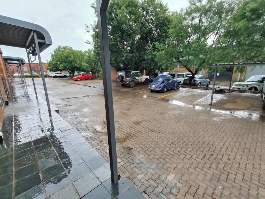 To Let commercial Property for Rent in Hennopspark Gauteng