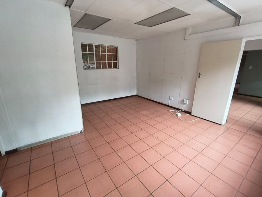 To Let commercial Property for Rent in Hennopspark Gauteng