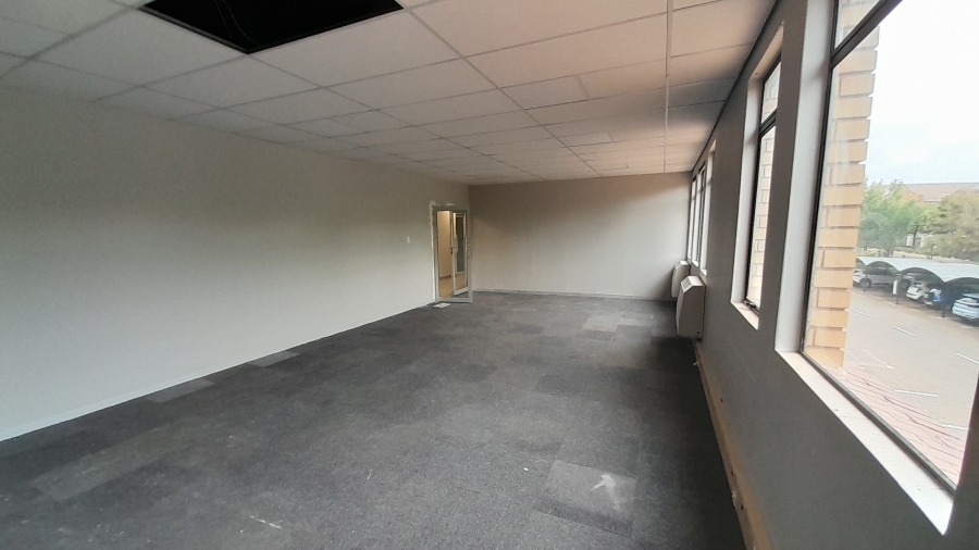 0 Bedroom Property for Sale in Faerie Glen Gauteng