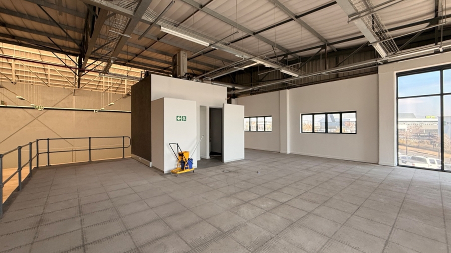 To Let commercial Property for Rent in Louwlardia Gauteng