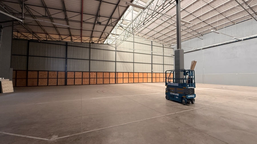 To Let commercial Property for Rent in Louwlardia Gauteng