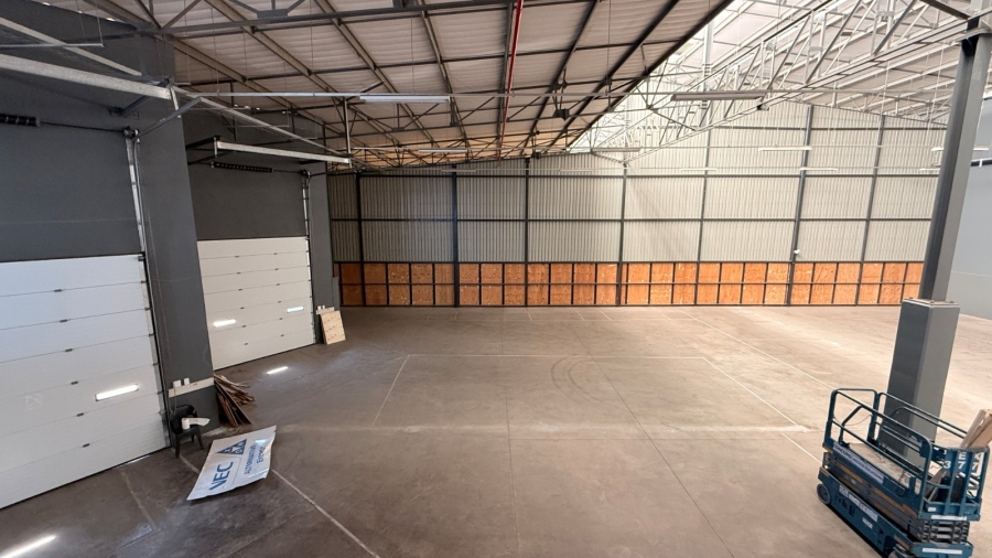 To Let commercial Property for Rent in Louwlardia Gauteng