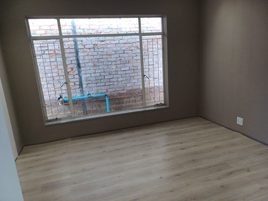 To Let commercial Property for Rent in Randhart Gauteng