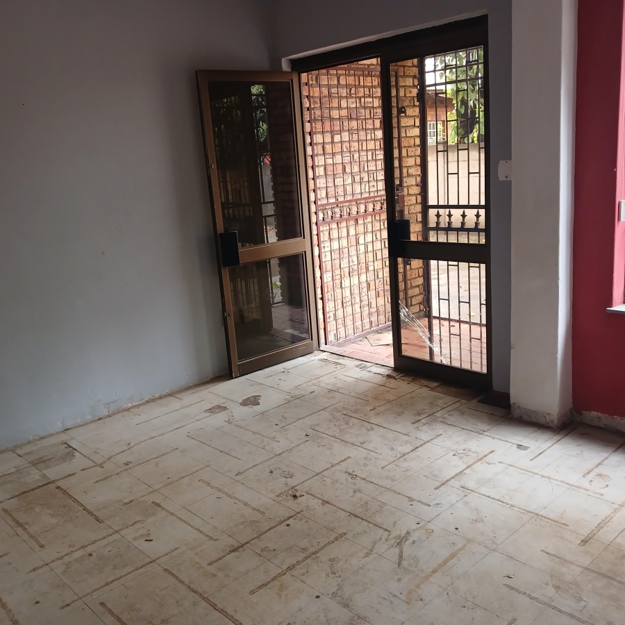 To Let commercial Property for Rent in Selby Gauteng