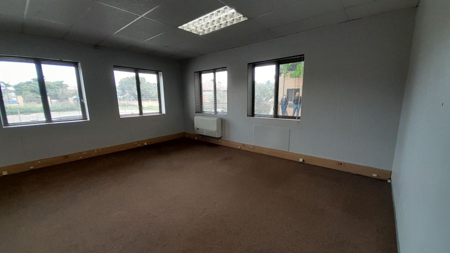 0 Bedroom Property for Sale in Faerie Glen Gauteng