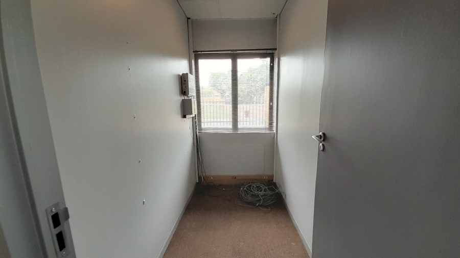 0 Bedroom Property for Sale in Faerie Glen Gauteng