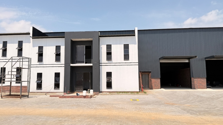 Commercial Property for Sale in Knoppieslaagte Gauteng